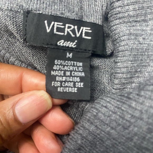 Verve Ami Asymmetric long Sleeve Cowl Neck Lightweight Sweater Gray Size M - Picture 5 of 6